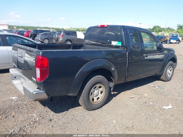 Nissan Frontier S