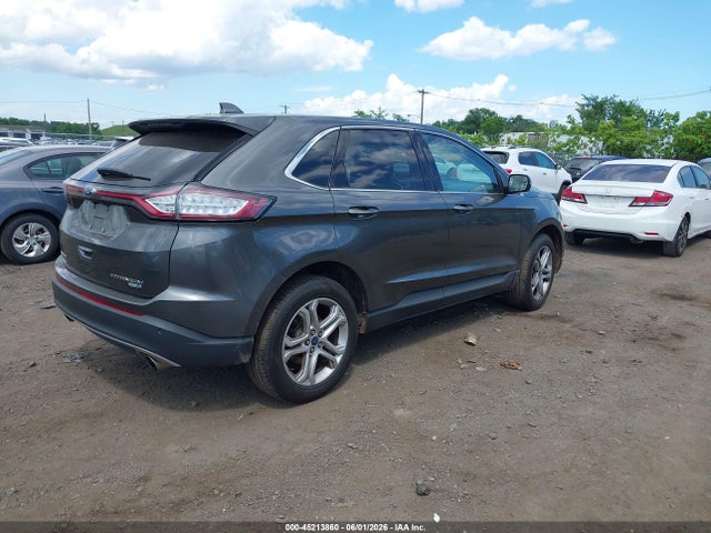 Ford Edge Titanium