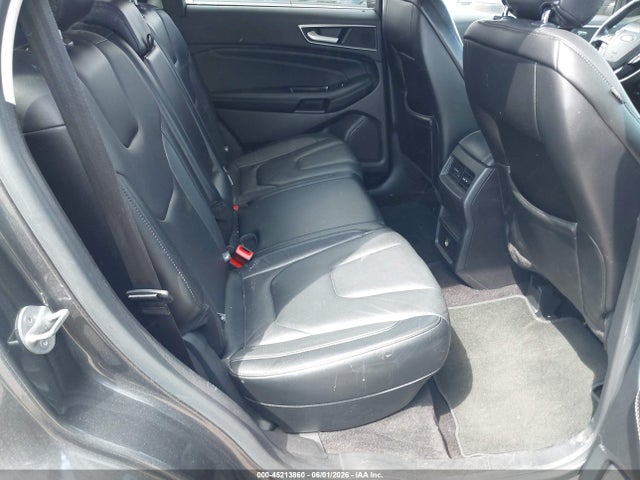 Ford Edge Titanium
