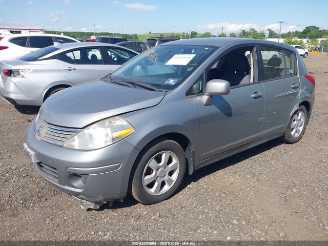 Nissan Versa 1.8sl