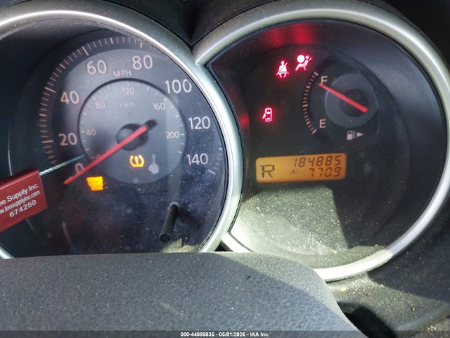 Nissan Versa 1.8s