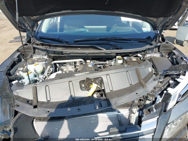 Nissan Rogue Platinum