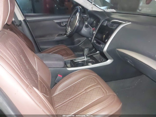 Nissan Altima 2.5 Sv