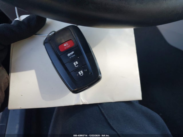 Toyota Camry Le Awd