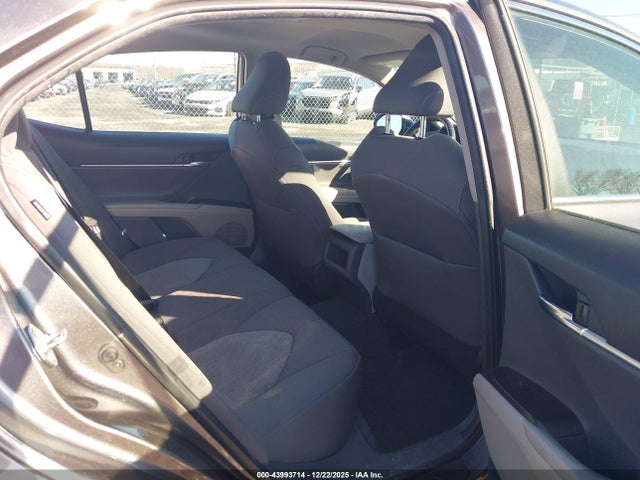 Toyota Camry Le Awd
