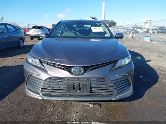 Toyota Camry Le Awd