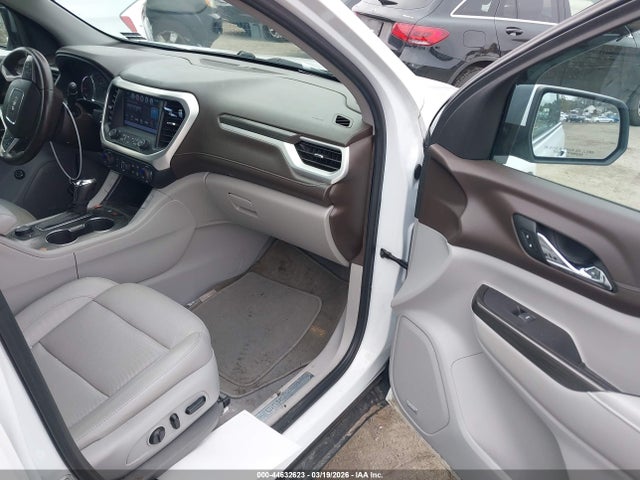 GMC Acadia Slt-1