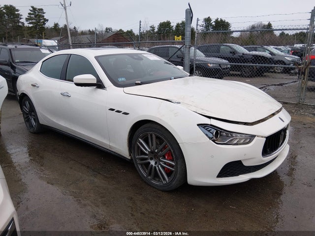 Salvage Maserati Ghibli Image