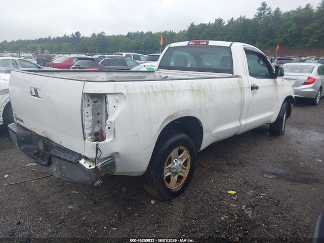 Toyota Tundra Base V6