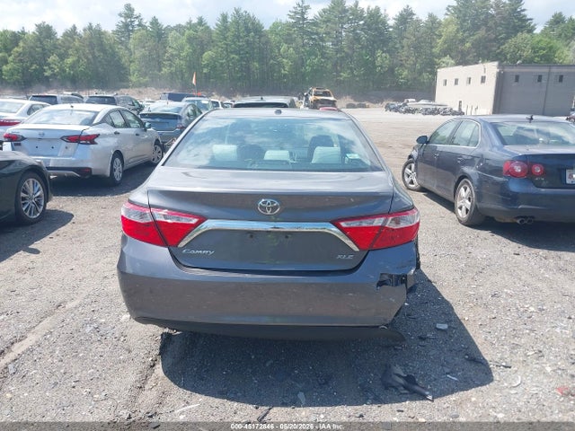 Toyota Camry Xle