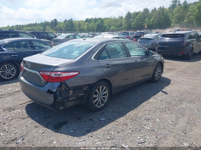 Toyota Camry Xle