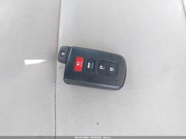 Toyota Camry Xle