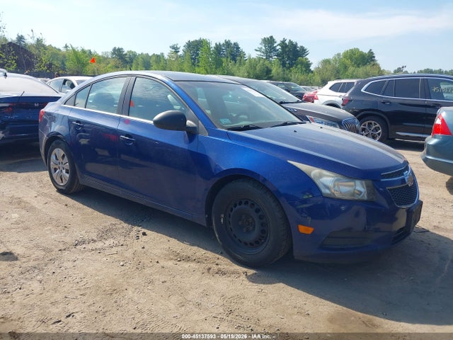 Salvage Chevrolet Cruze Image