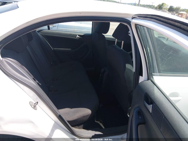 Volkswagen Jetta 2.0l S