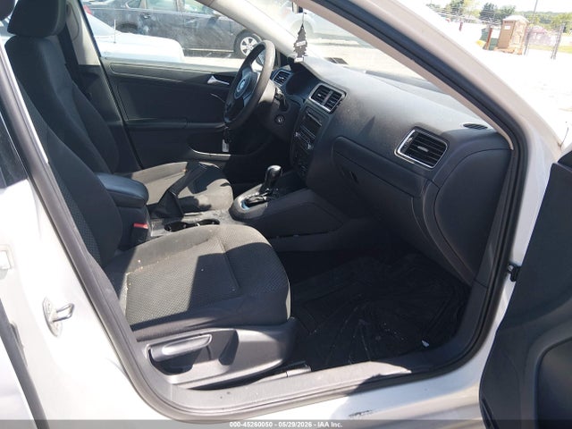 Volkswagen Jetta 2.0l S