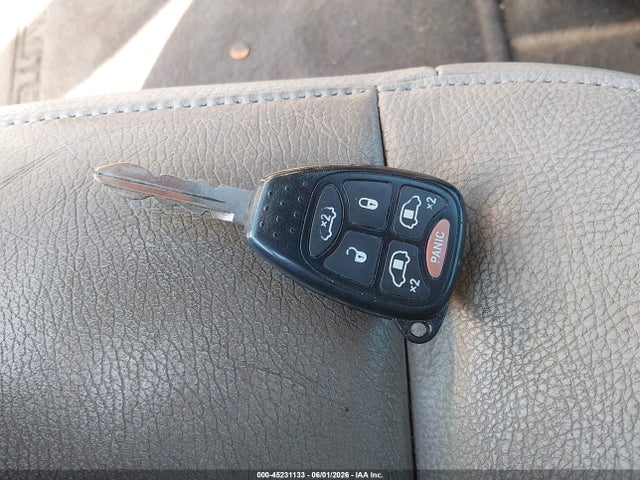 Chrysler Town & Country Limited