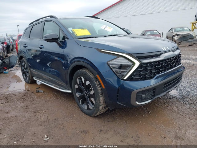 Salvage Kia Sportage Image