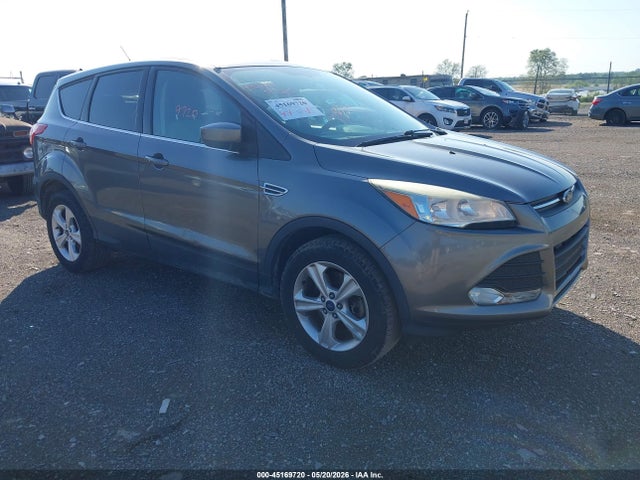 Salvage Ford Escape Image