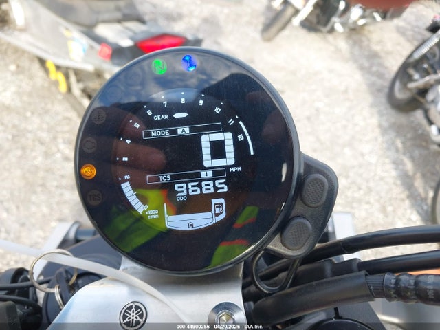Yamaha Xsr900