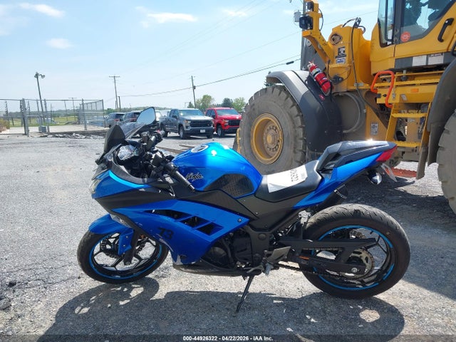 Kawasaki Ex300 B