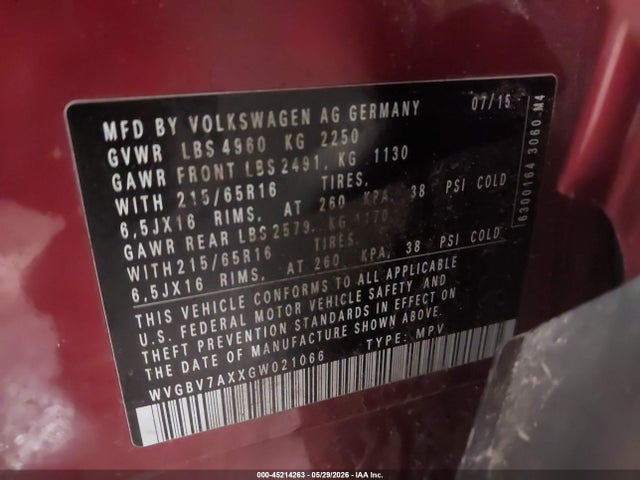 Volkswagen Tiguan S