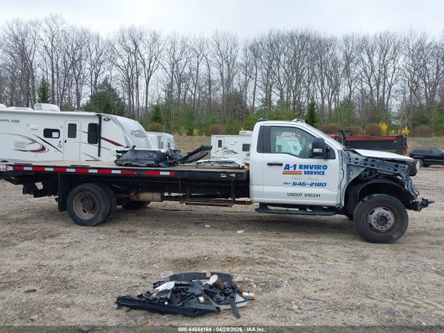 Ford F-550 Xl