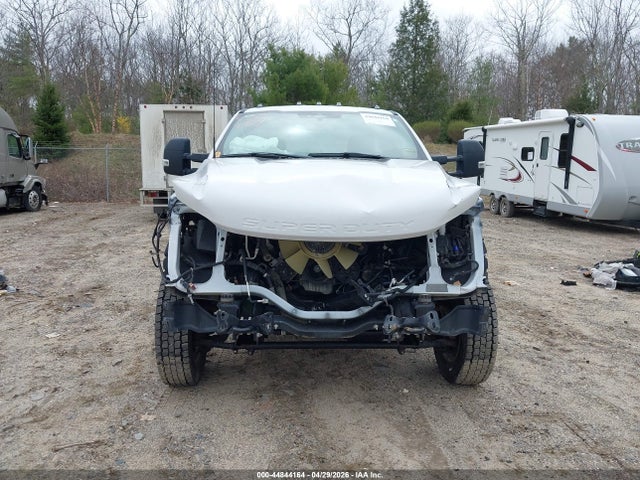 Ford F-550 Xl
