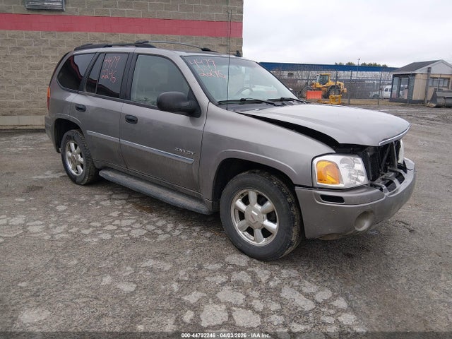 Salvage GMC Envoy Image