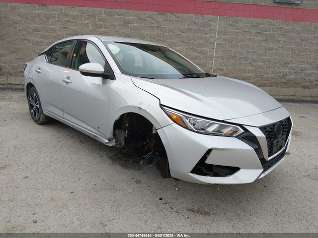Salvage Nissan Sentra Image