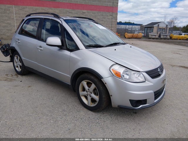 Salvage Suzuki SX4 Image