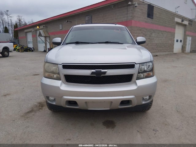 Chevrolet Suburban 1500 Lt1