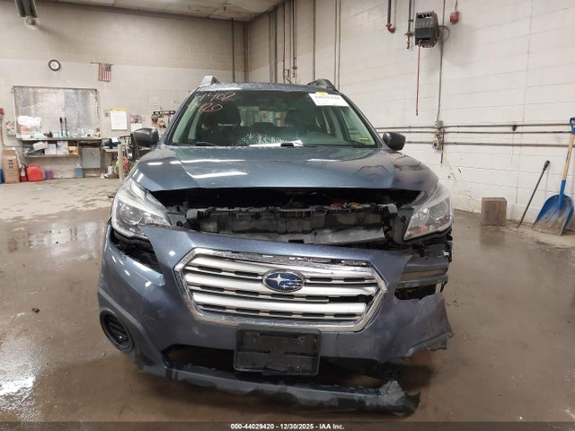 Subaru Outback 2.5i