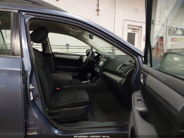 Subaru Outback 2.5i