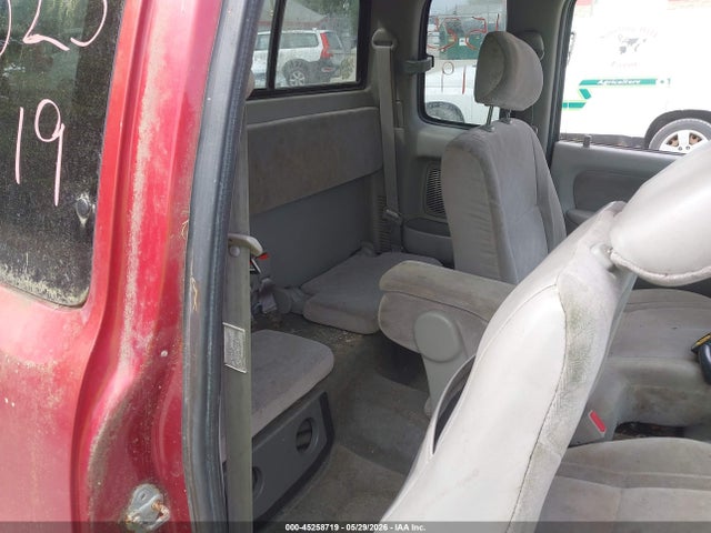 Toyota Tacoma Base V6