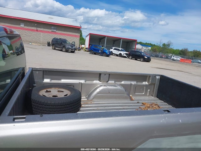 GMC Sierra 1500 Standard