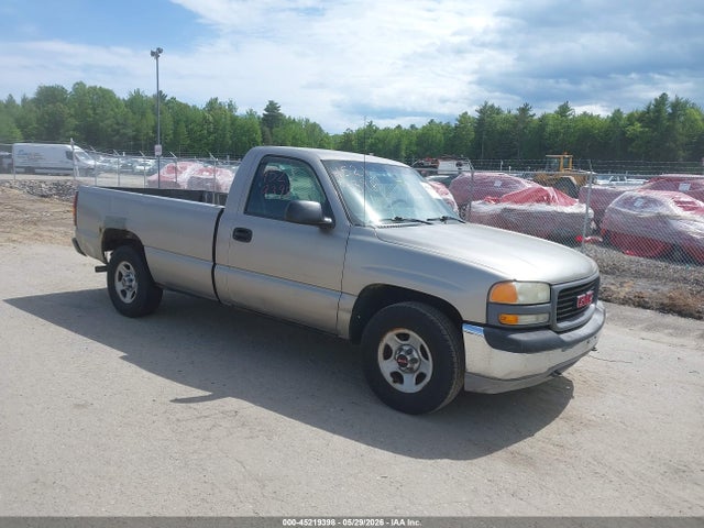 Salvage GMC Sierra 1500 Image