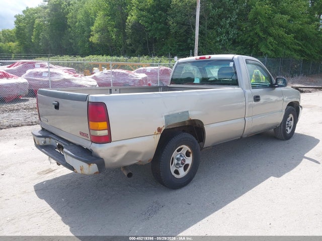 GMC Sierra 1500 Standard