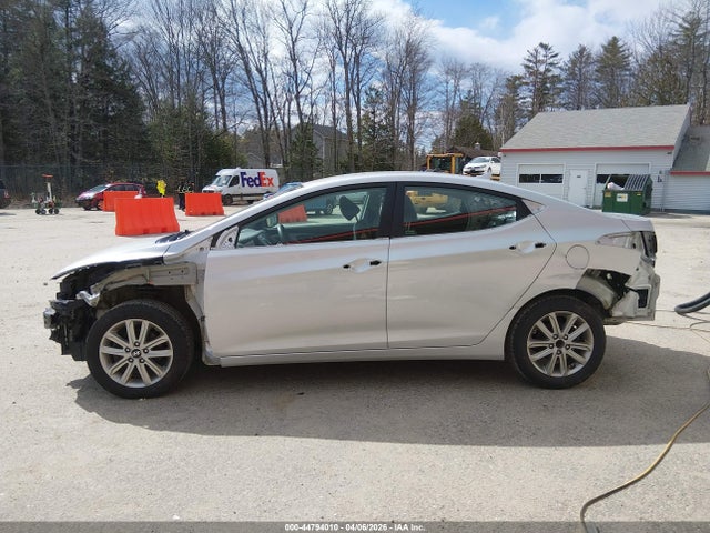 Hyundai ELANTRA Se