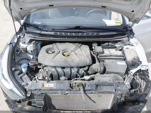 Hyundai ELANTRA Se