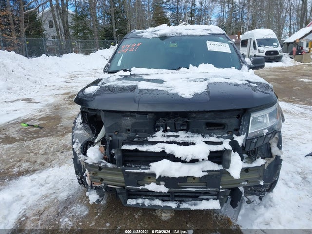 Ford Explorer Xlt