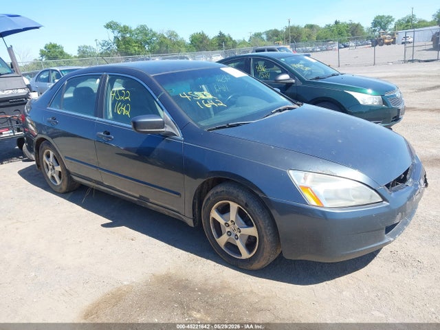 Salvage Honda Accord Image