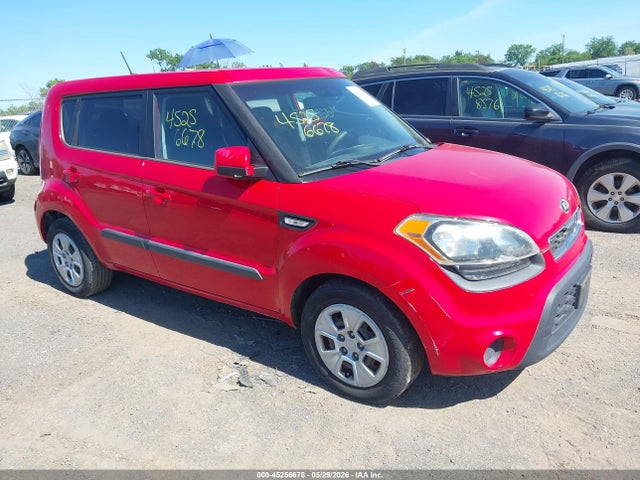 Salvage Kia Soul Image