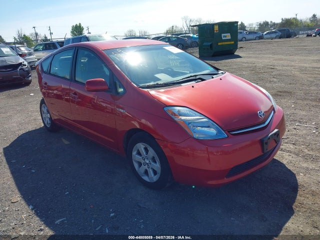 Salvage Toyota Prius Image