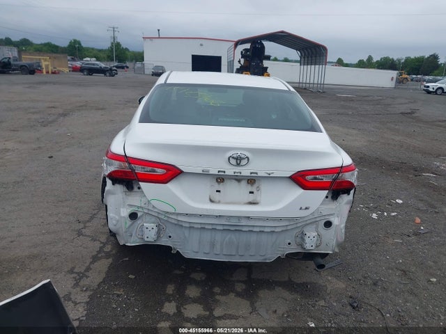Toyota Camry Le