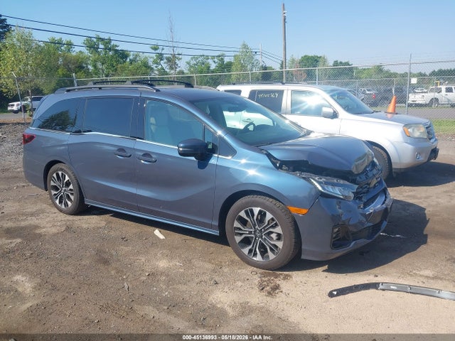 Salvage Honda Odyssey Image
