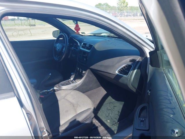Dodge Avenger Se