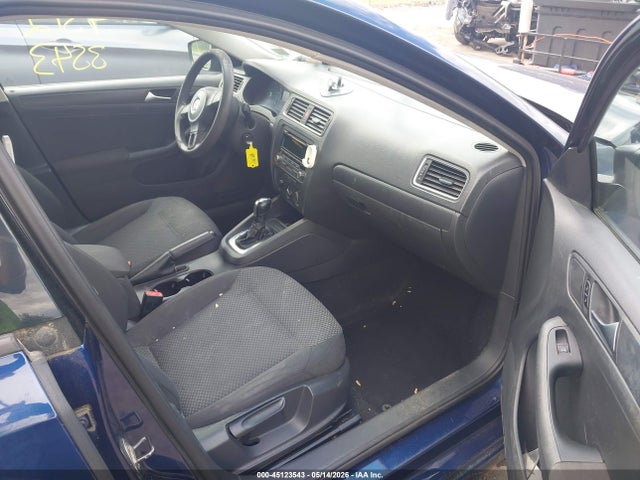 Volkswagen Jetta 2.0l S