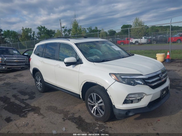 Salvage Honda Pilot Image