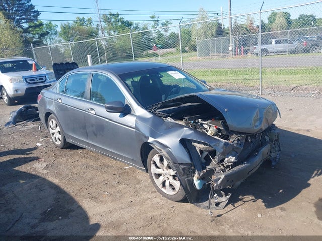 Salvage Honda Accord Image