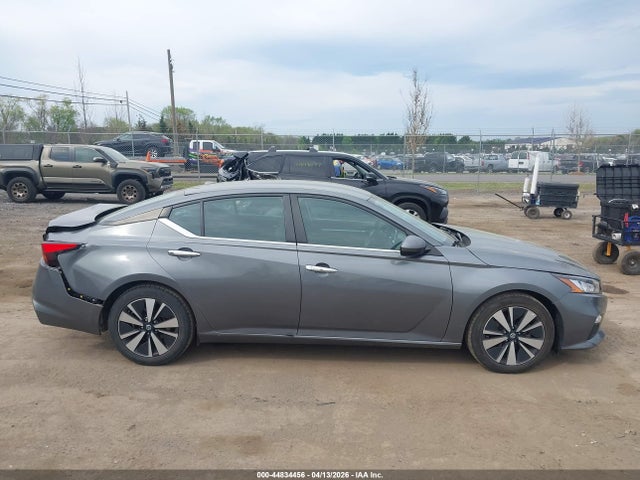 Nissan Altima Sv Fwd